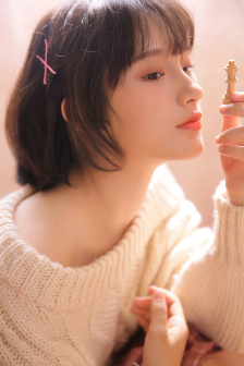 美女扒开阳道口图片